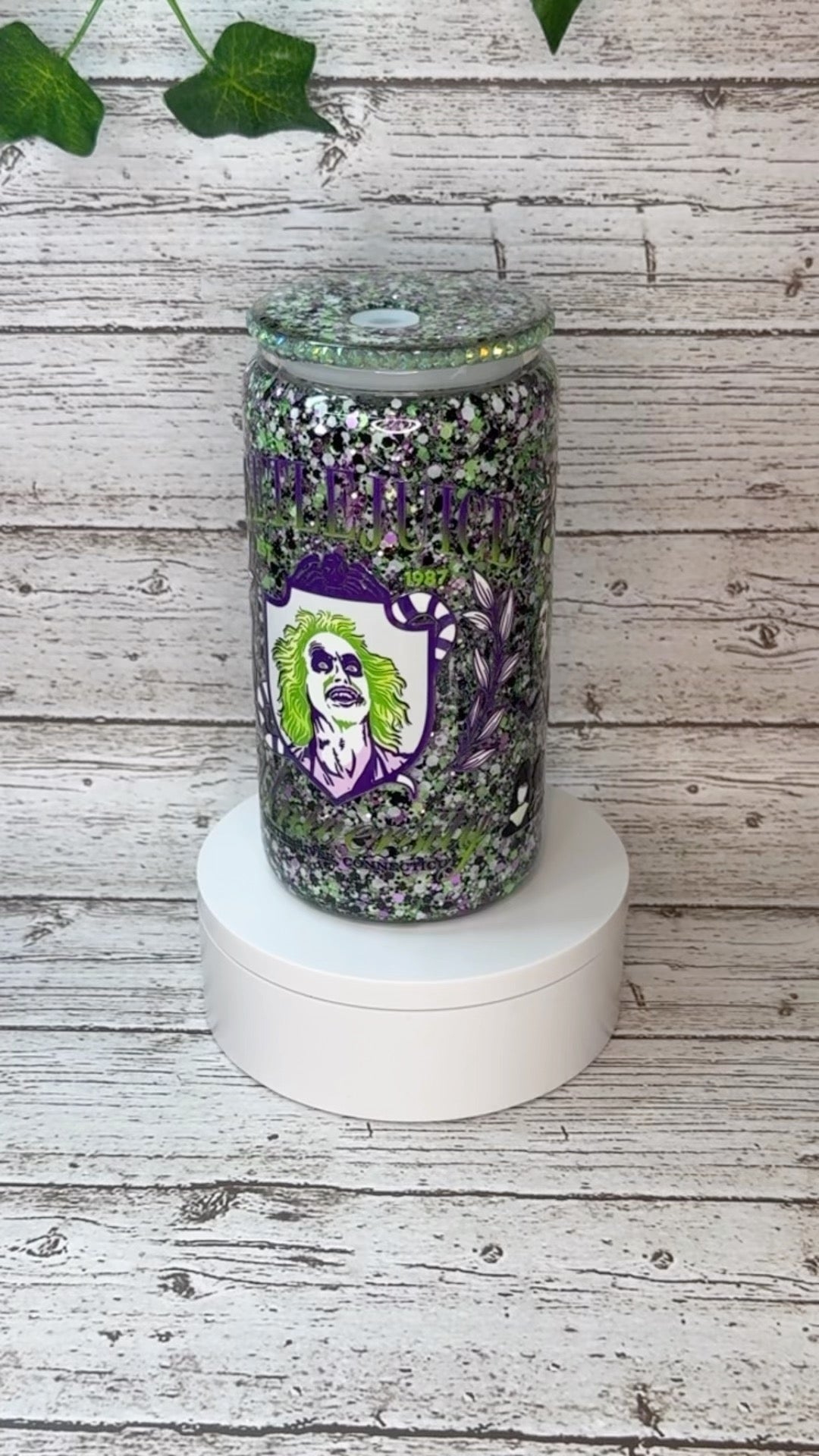 Beetlejuice Glitter Glass Cup 👻💚🖤