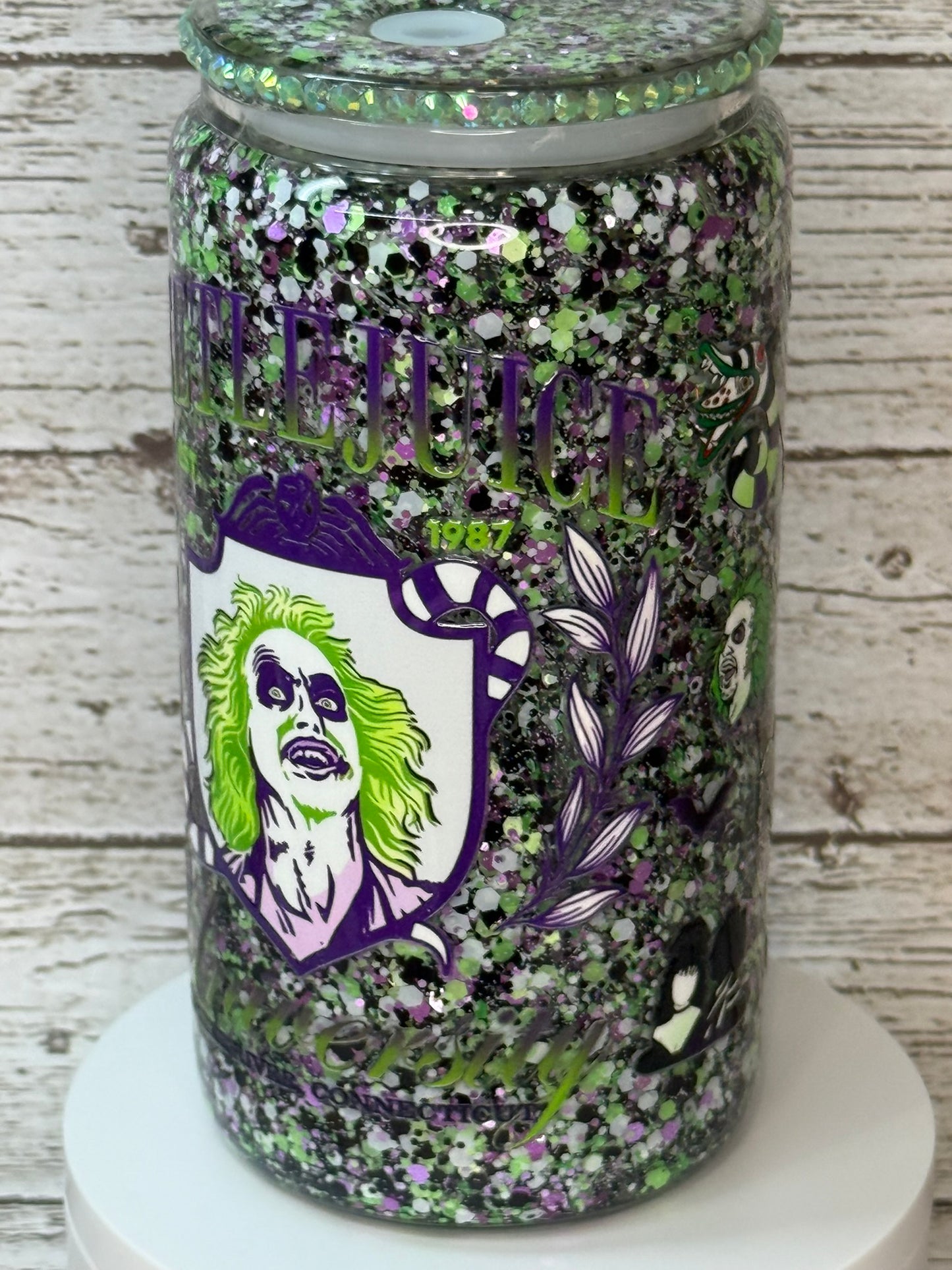 Beetlejuice Glitter Glass Cup 👻💚🖤