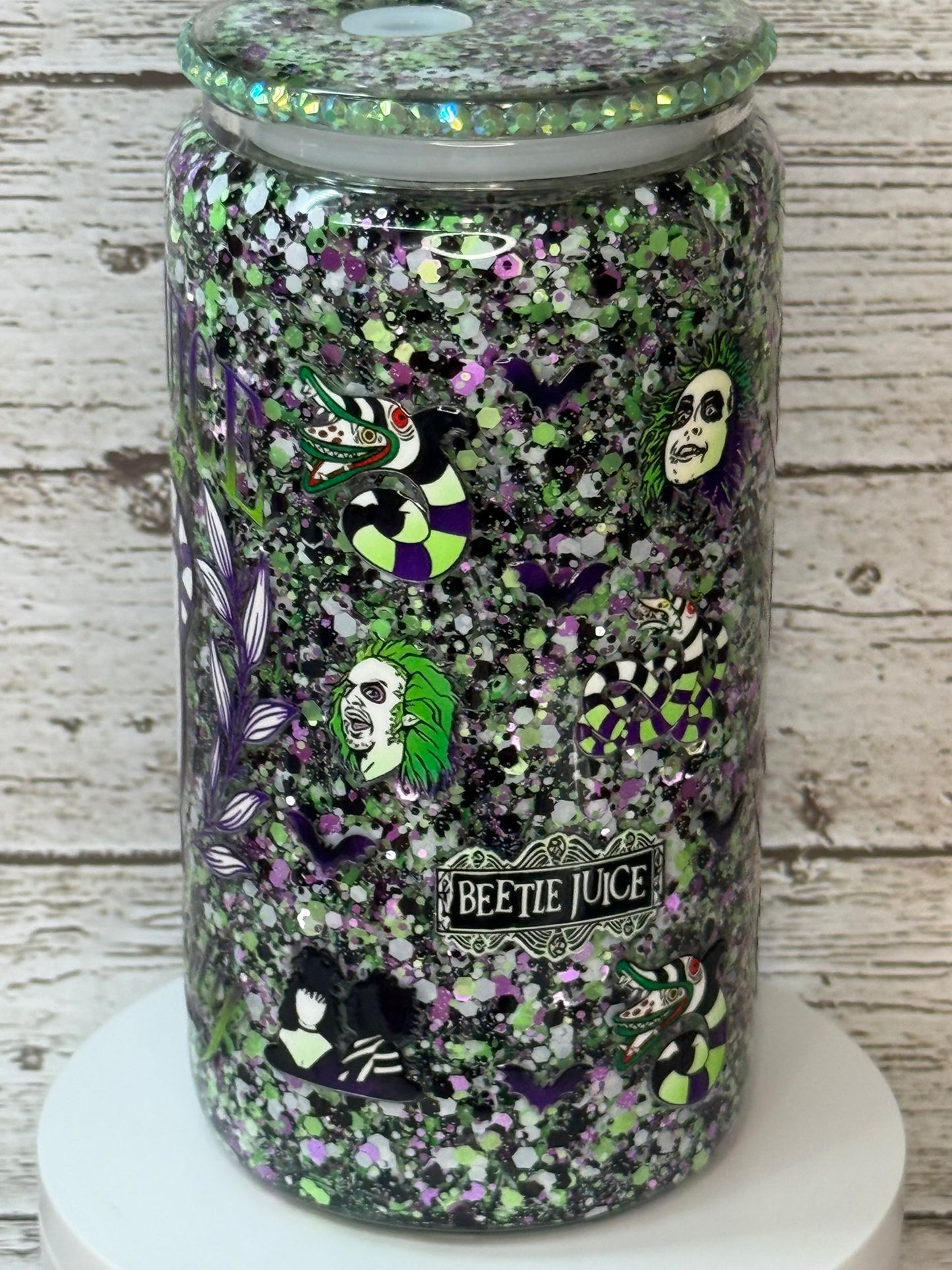 Beetlejuice Glitter Glass Cup 👻💚🖤