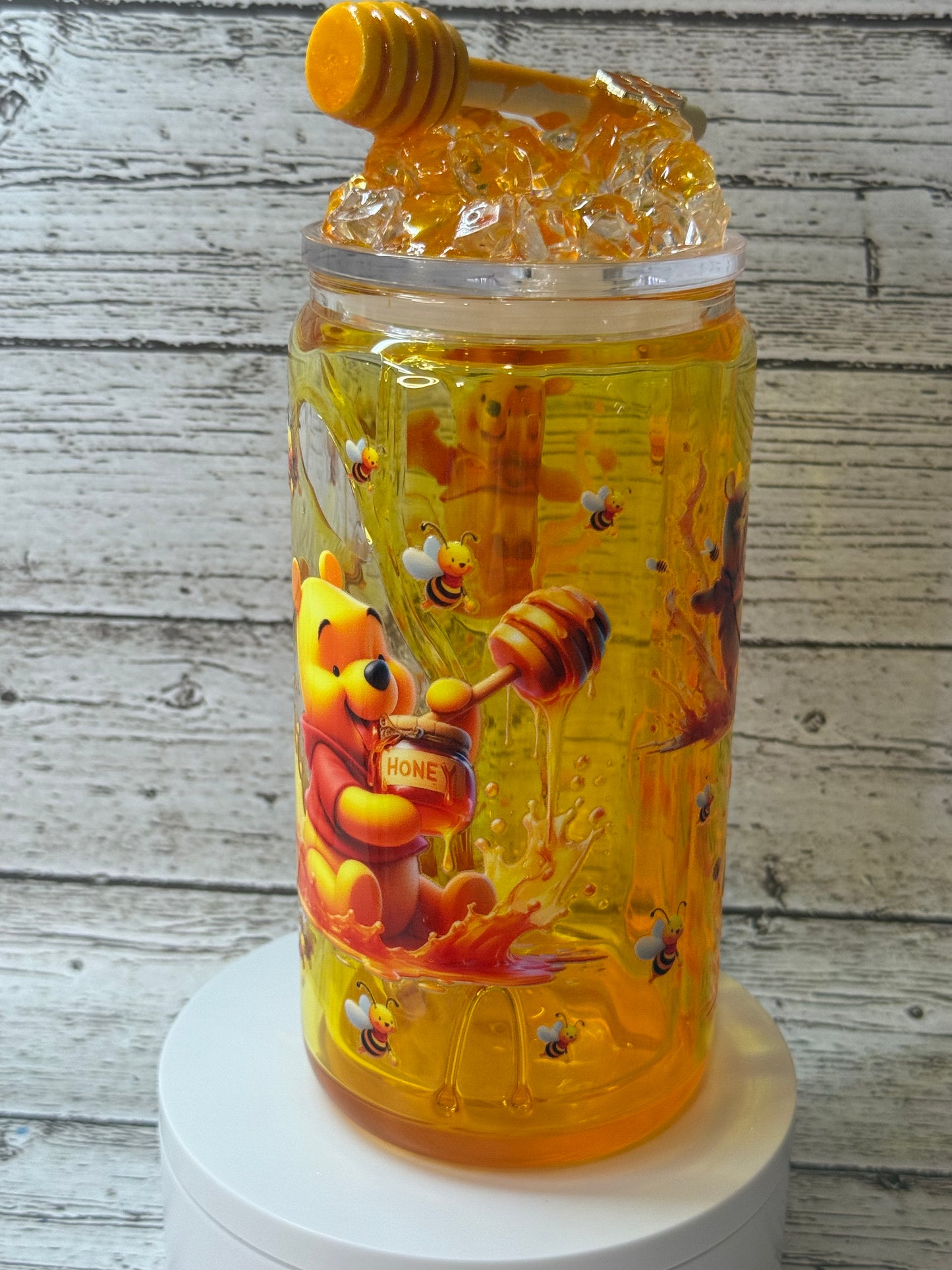 Winnie the Pooh Glass Cup w/Honey Drip & Ice Lid